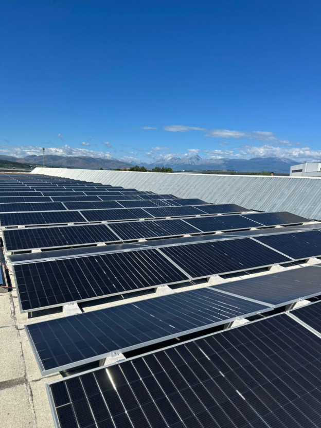 Commercial Solar for UK Businesses – Your Guide from Excel Energy UK Commercial Solar for UK Businesses – Your Guide from Excel Energy UK