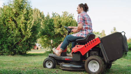 How to Choose the Right Lawn Mower for Your Yard Size