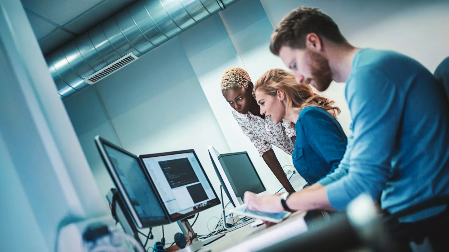 Why Companies Hire Dedicated Remote Staff for Tech Projects